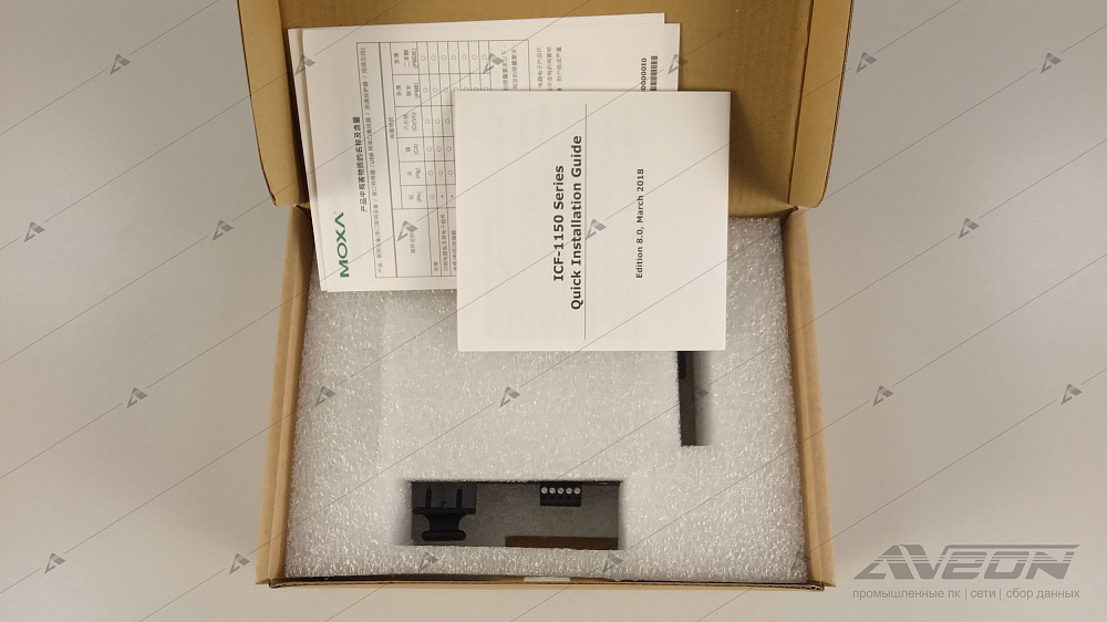 Фотообзор конвертера RS-232/422/485 MOXA ICF-1150-S-SC-T от АВЕОН