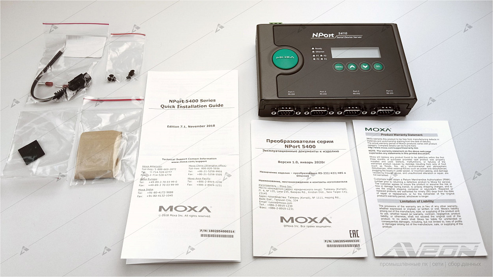 Фотообзор 4-портового сервера устройств RS-232 в Ethernet MOXA NPort 5410 от АВЕОН