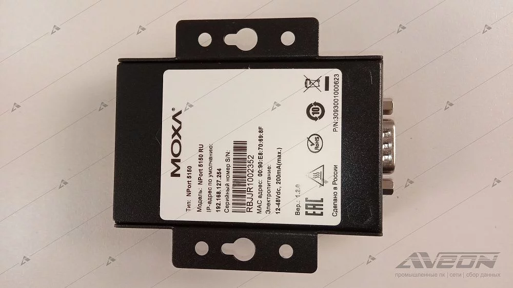 Фотообзор 1-портового сервера RS-232/422/485 в Ethernet MOXA NPort 5150