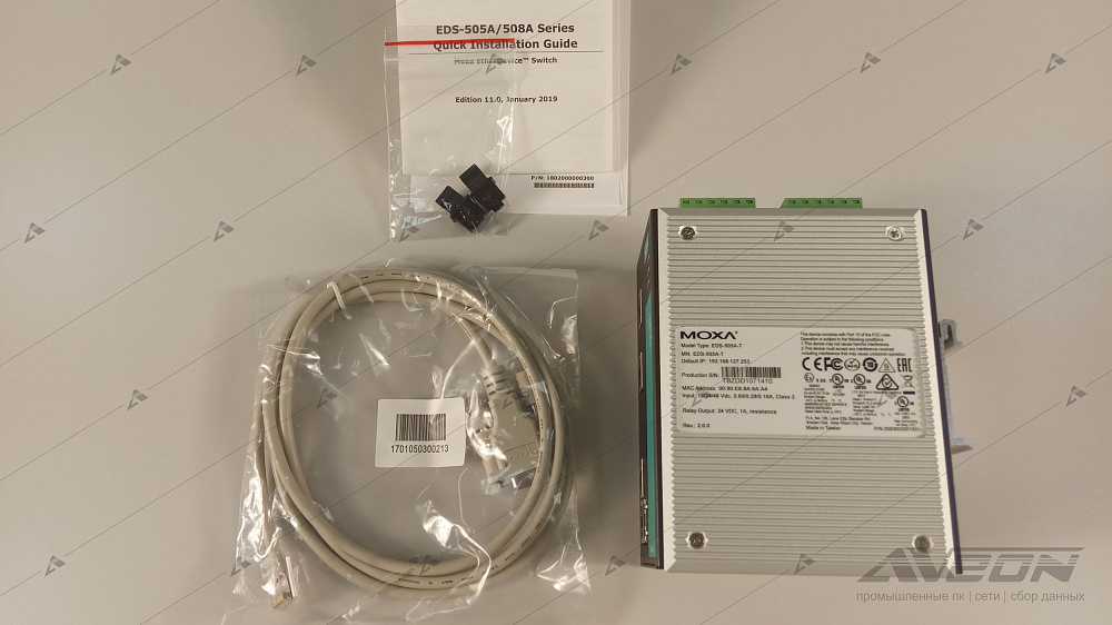 Фотообзор коммутатора Ethernet 5 портов MOXA EDS-505A-T от АВЕОН