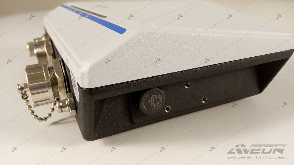 Фотообзор беспроводной точки доступа MOXA AWK-4121-EU-T от АВЕОН