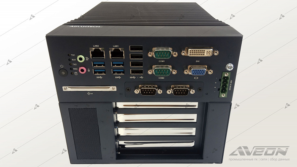 Фотообзор безвентиляторного компактного компьютера Advantech MIC-7700H-00A1 от АВЕОН