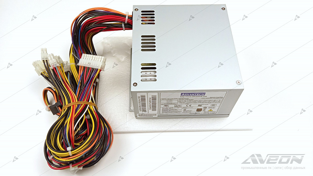 Фотообзор блока питания Advantech PS8-700ATX-ZE от АВЕОН