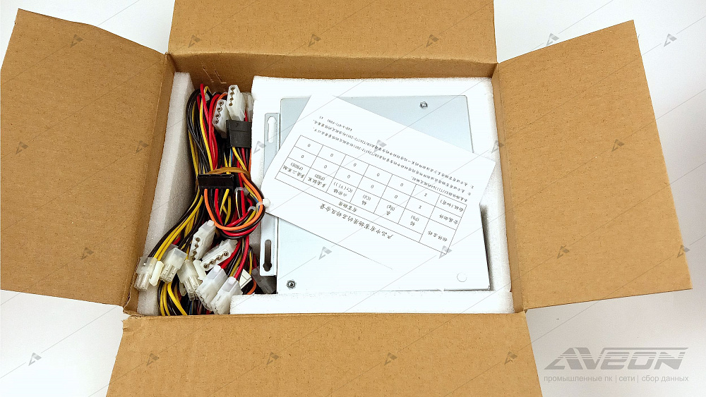 Фотообзор блока питания Advantech PS8-700ATX-ZE от АВЕОН