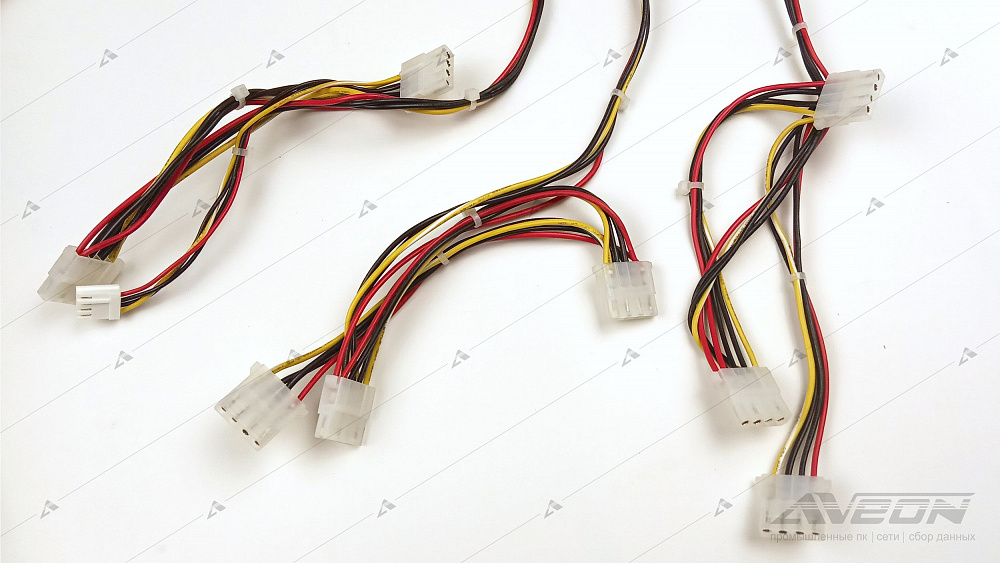 Фотообзор блока питания Advantech PS8-700ATX-ZE от АВЕОН