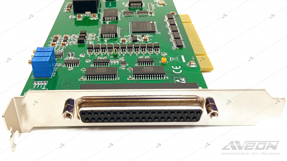 Фотообзор платы аналогового ввода Advantech PCI-1713U-BE от АВЕОН