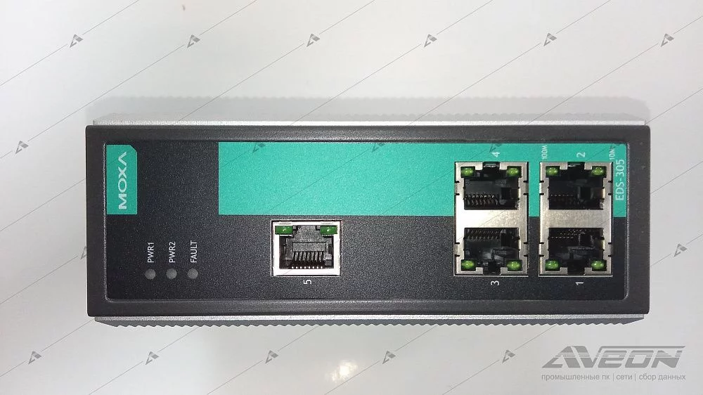 Фотообзор промышленного 5-портовый неуправляемый коммутатор 10/100 BaseT Ethernet MOXA EDS-305