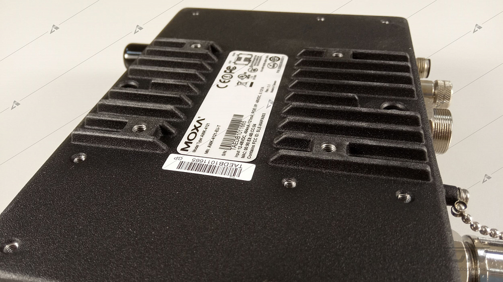 Фотообзор беспроводной точки доступа MOXA AWK-4121-EU-T от АВЕОН